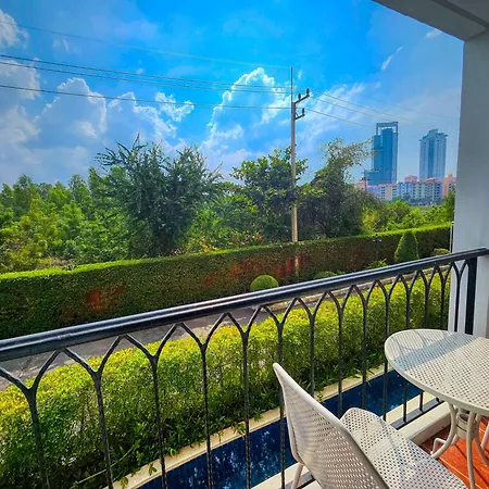 Venetian Residence Jomtien Beach Exterior photo