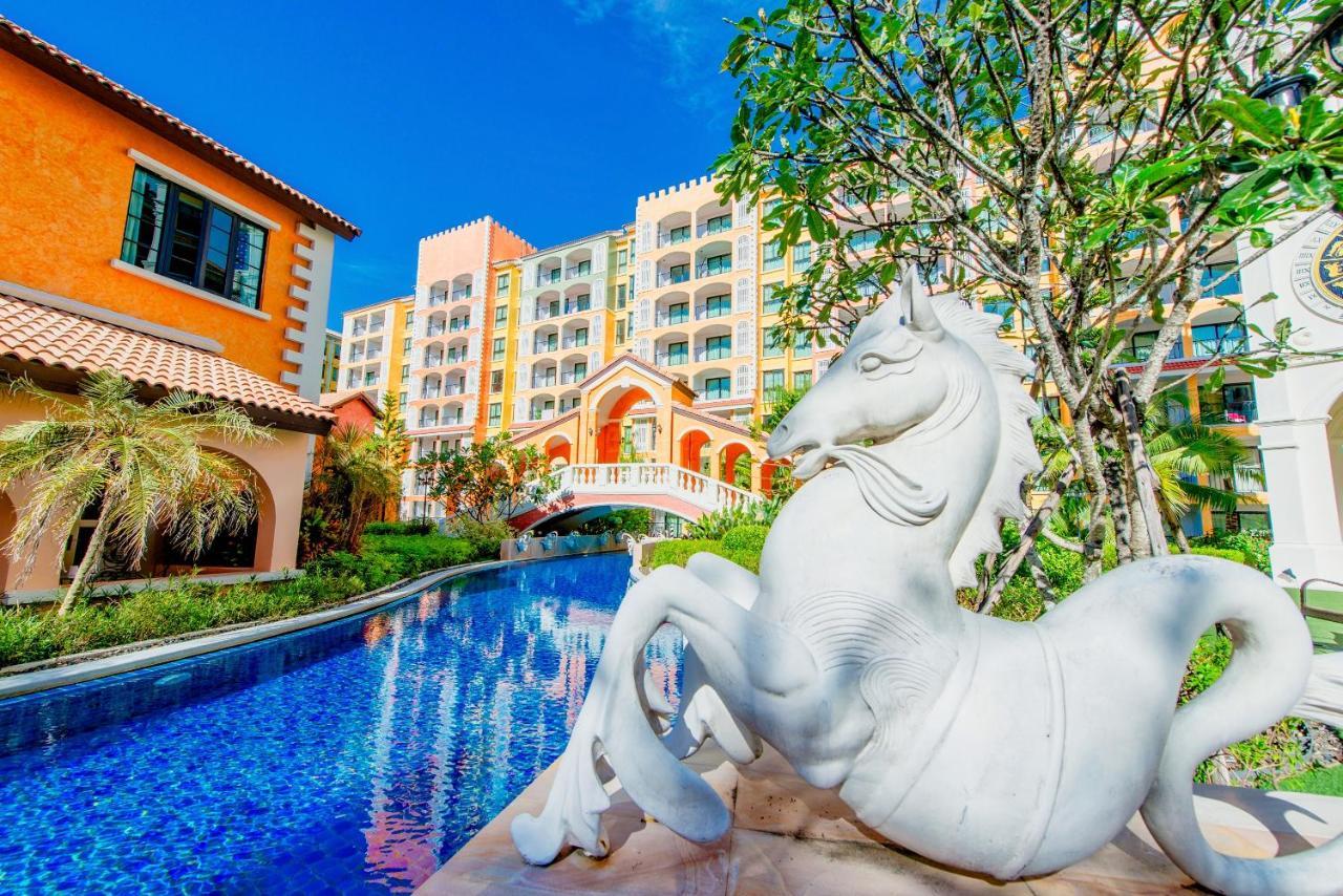 Venetian Jomtien Beach