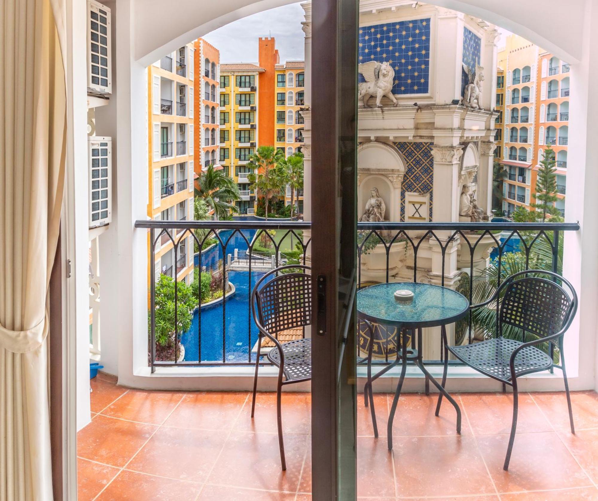 Venetian Apartment Jomtien Beach
